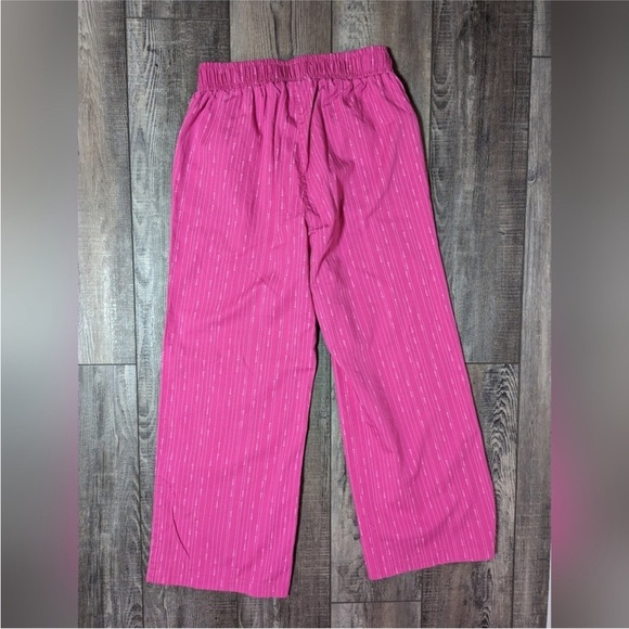 DG2 SoftCell Wide Leg Pants in Barbie Pink Petite Small - Picture 3 of 8